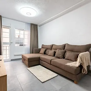 https://apartamento-centro-malaga-29012.1costadelsol.com
